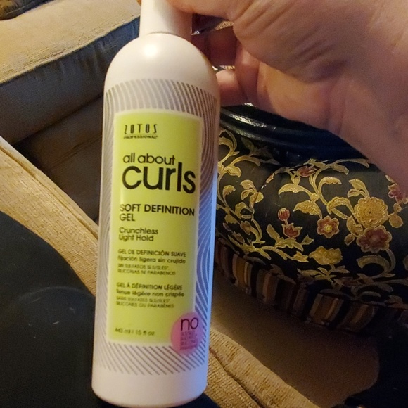 ZOTOS Professional  All About Curls Set - Picture 2 of 5